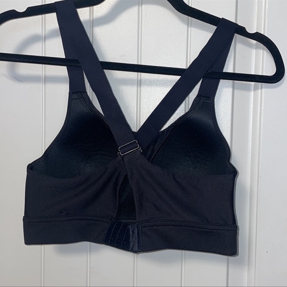 Under armour sports bra - Picture 2 of 5